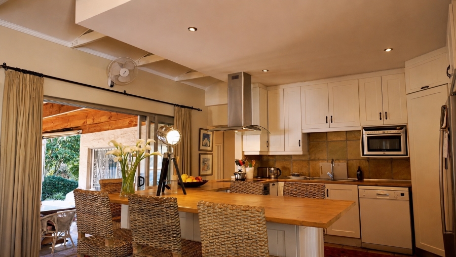 4 Bedroom Property for Sale in Groenvlei Western Cape
